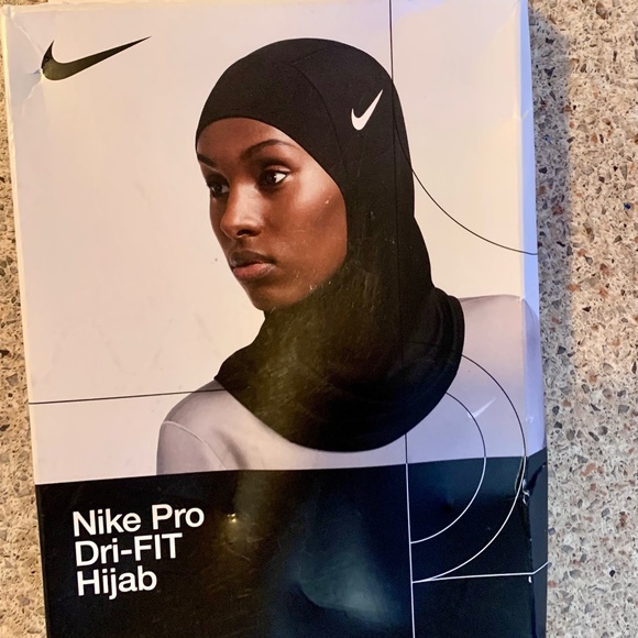 Nike Pro fit - Picture 1 of 3